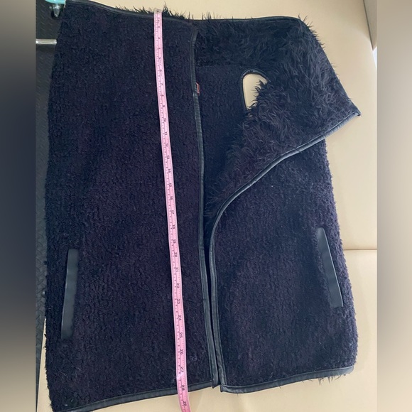 Love Tree fuzzy faux fur and fleece vest - Picture 6 of 9